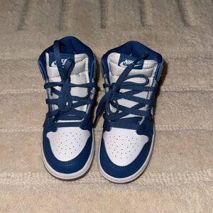 Toddler Jordan 1's True Blue